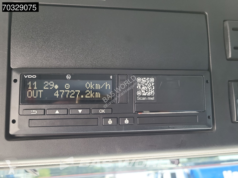 شاحنة Mercedes 2533 6X2 LOW Mileage! Lifting...