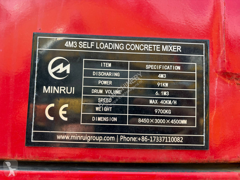 شاحنة  4M3 Self Loading Concrete Mixer 4x4