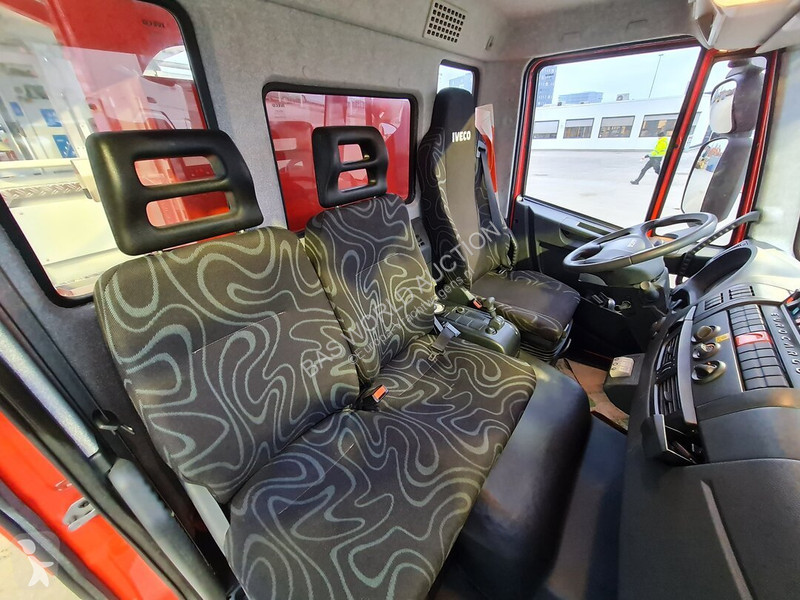 Lastbil Iveco 180E300