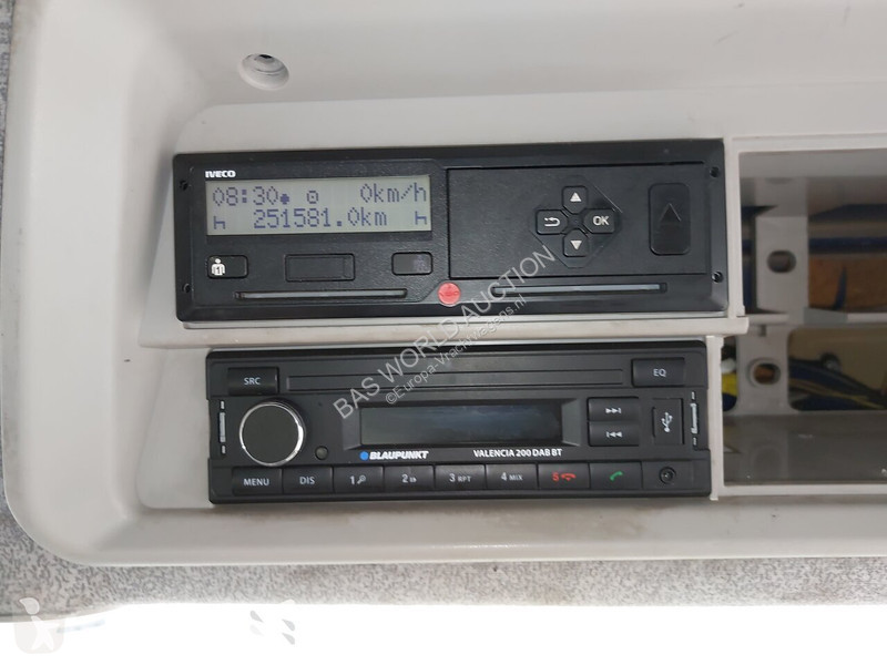 Camion Iveco 330