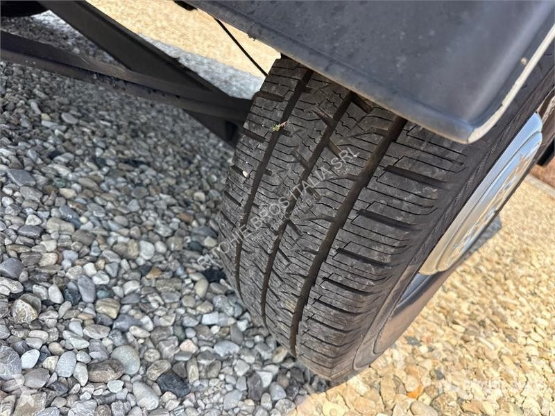 Vrachtwagen Opel 2.2
