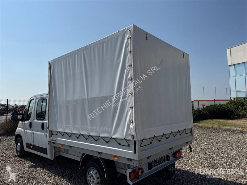 Camión Opel 2.2 103 KW DOKA PR L3 Crew Cab...