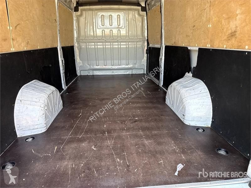 Camión Opel 2.2 103 KW KA L4H2 Van Truck