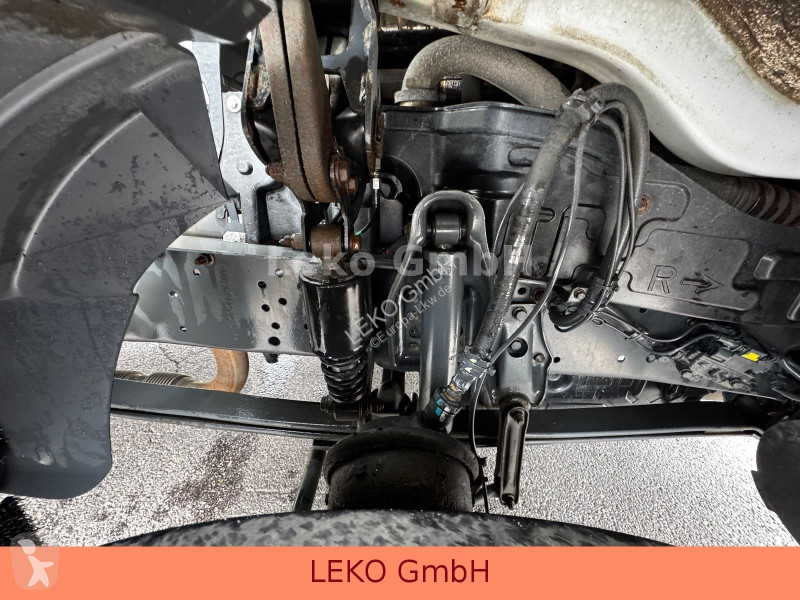 Kamion Mercedes 816 Mit Carrier Sp 750