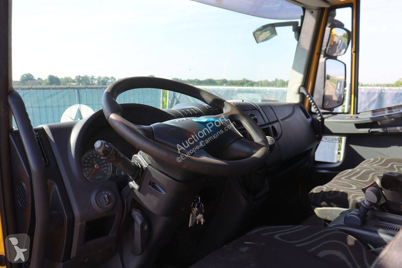 Camión Iveco 120E18 EEV