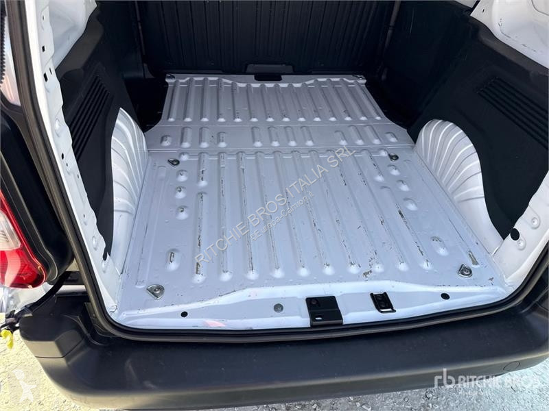 Camión Toyota Proace CITY 1.5D 100CV S&S MT L2...