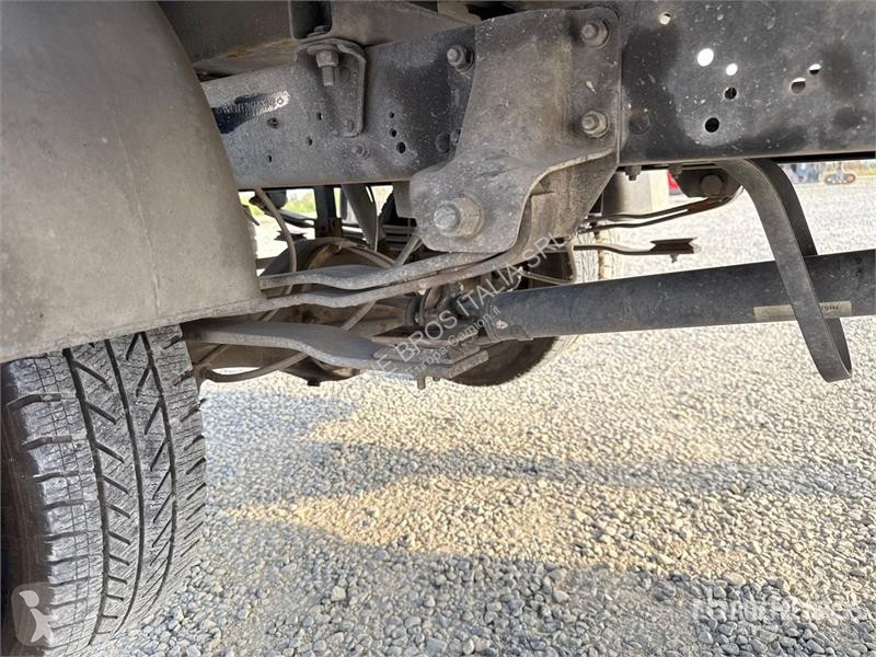 Lastbil Nissan PNT205 NHD 18.1 m on Nissan...