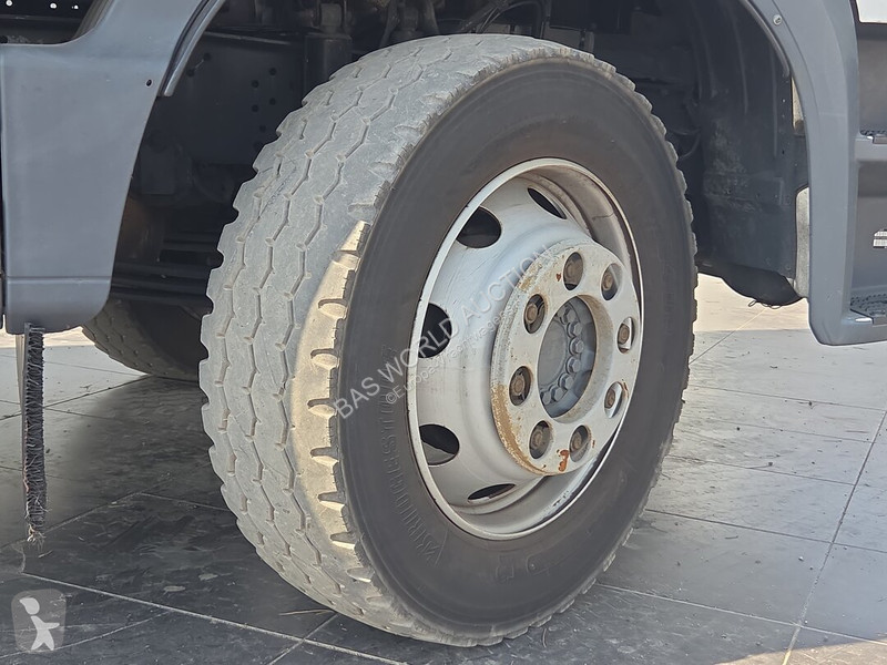 شاحنة Mercedes 1527
