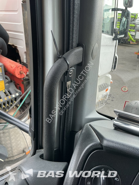 Lastbil Mercedes 1624