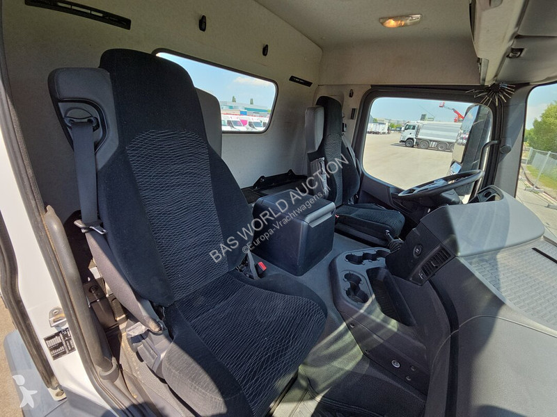 Lastbil Mercedes 2533