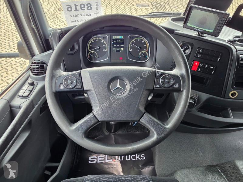 Kamión Mercedes 816 | Rückfahrkamera |...
