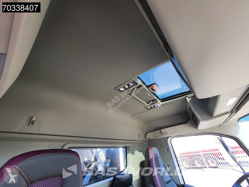 Kamion Volvo 500 8X4 NEW! HIAB X-HIPRO 658 E-6...
