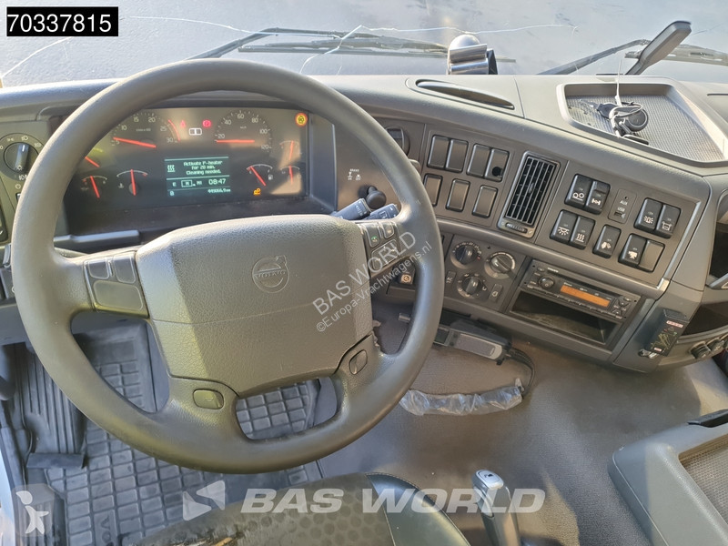 Lastbil Volvo 330 6X2 FASSI BF245A2.25 E...