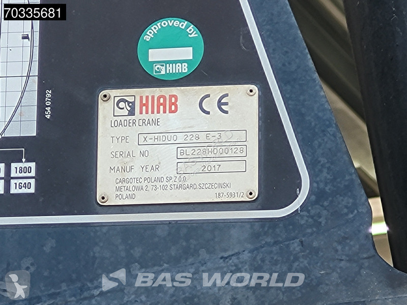 Lastbil MAN 35.360  8X2 HIAB X-HIDUO 228 E-3...