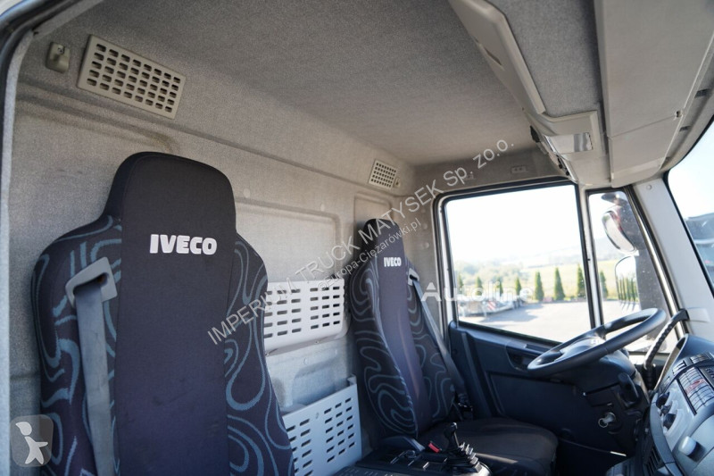 Kamion Iveco HYVA CRANE HB 150