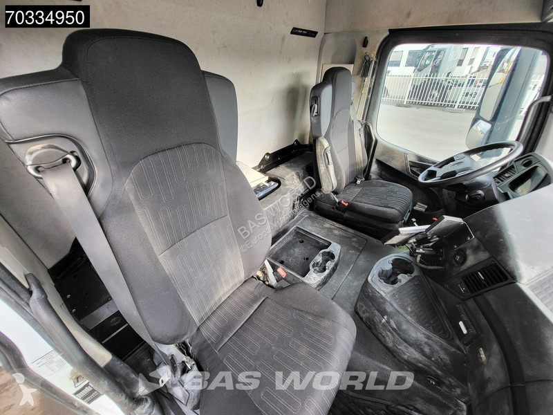 Бетоновоз Mercedes 3242 8X4 AMV 7450D Concrete...