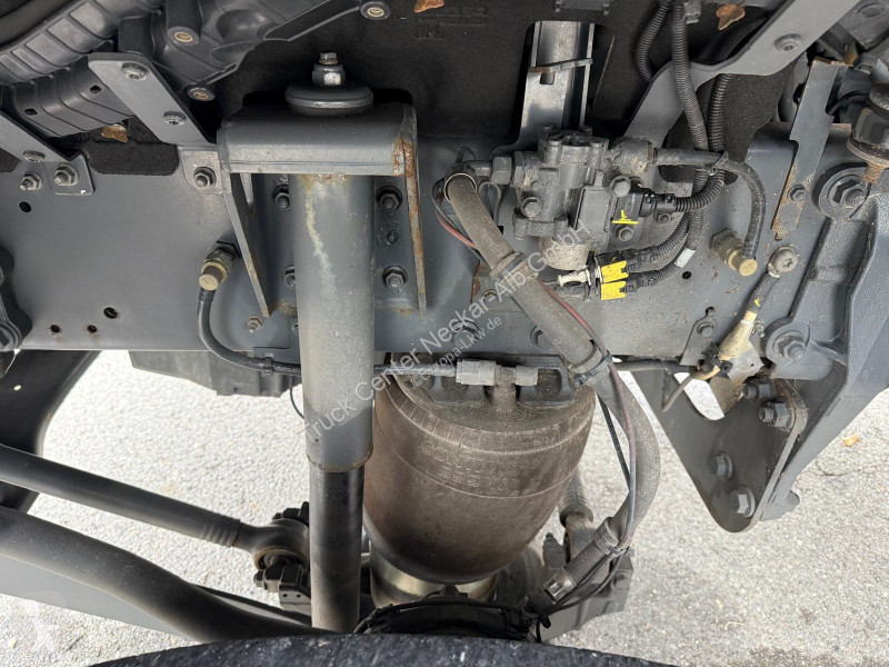DAF CF 370 Tiefkühlkoffer ThermoKing T Retarder...