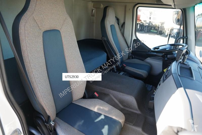 Kamion Volvo FE 320 / 4x2 / CHŁODNIA - 8,9 M /...