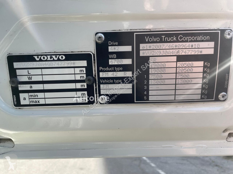 Lastbil Volvo FM 330