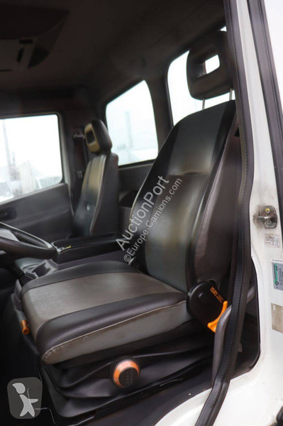 Vrachtwagen Nissan