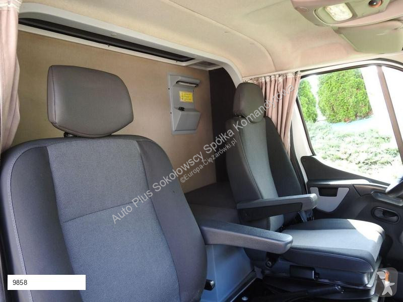 Kamion Renault MASTER PLANDEKA 8 PALET WEBASTO...