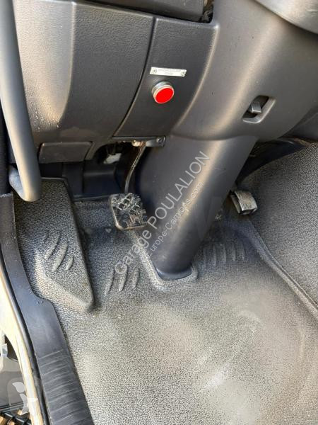 شاحنة Renault MAGYAR 18000L 5 CPTS PREMIUM...