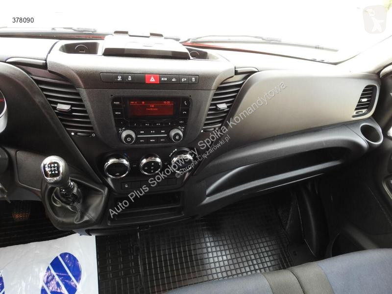 Veicolo commerciale Iveco DAILY 35S18 PLANDEKA...