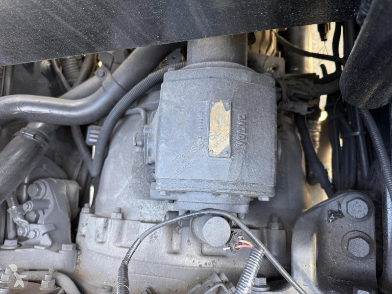 Kamion Volvo 360 FM