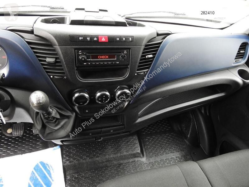 Veicolo commerciale Iveco DAILY 35S18 PLANDEKA...