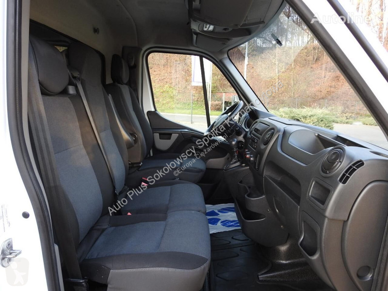Autoutilitară Renault MASTER PLANDEKA 10 PALET...
