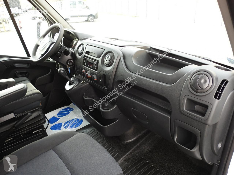 Autoutilitară Renault MASTER PLANDEKA 10 PALET...