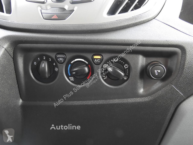 Kamion Ford TRANSIT  KONTENER WINDA 8 PALET...