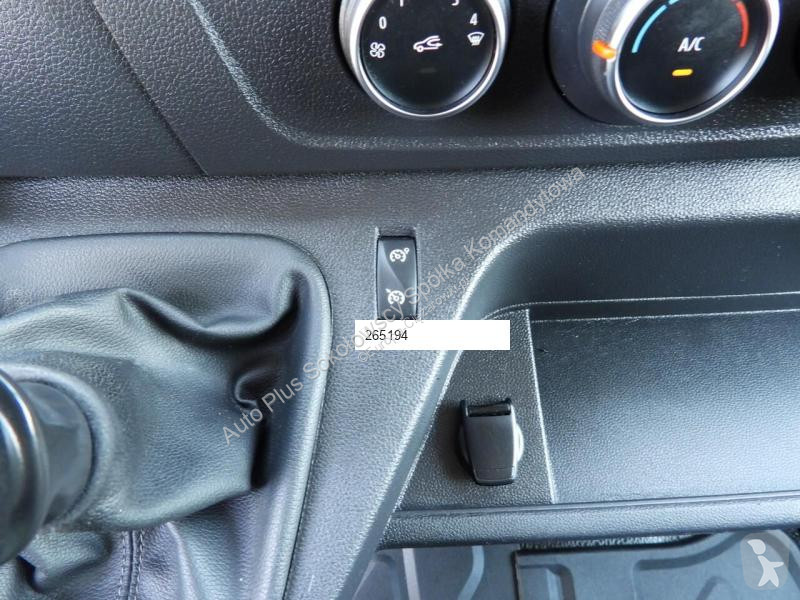 Camion Renault MASTER  KONTENER WINDA 8 PALET...