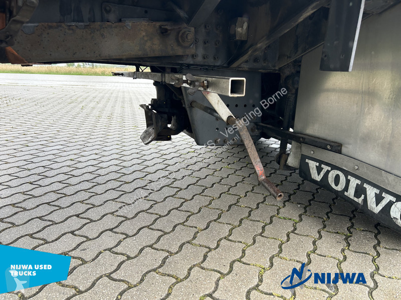 Vrachtwagen Volvo 440 6X2 Hiab 165 roller kraan