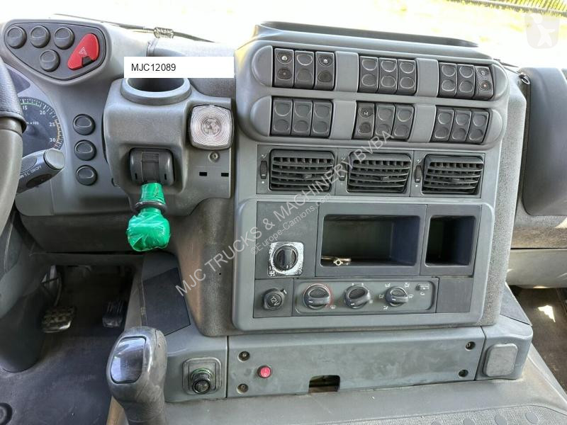 Vrachtwagen Iveco 35m³
