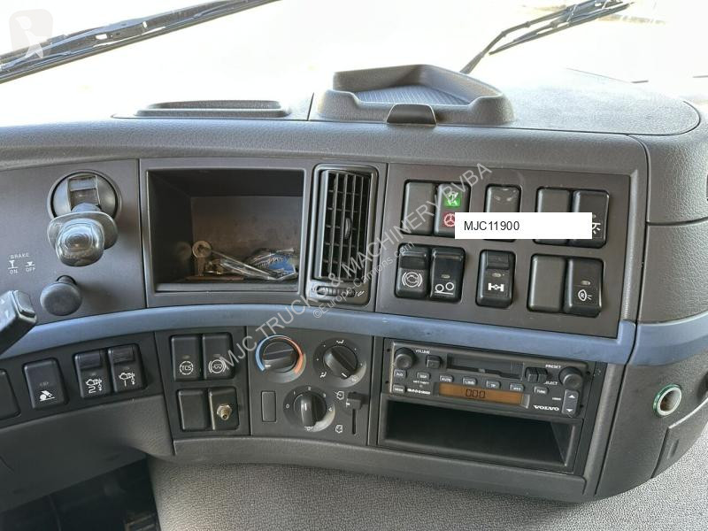 Camion Volvo FM 340 8x2 CHASSIS (7m35) -...