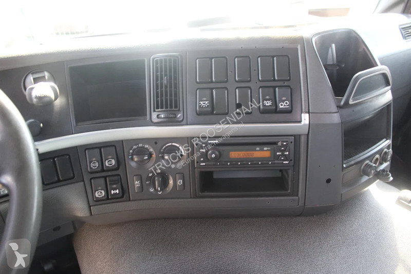 Camion Volvo FM 370 + PALFINGER 23002 /6EXT +...