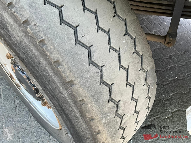 Kamion MAN 10x8 Euro 6 kipper met kleppen