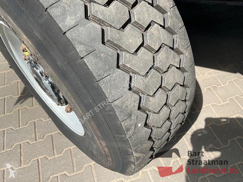 Kamion MAN 32.400 6x6 WS Euro 5 met 2 zijden...