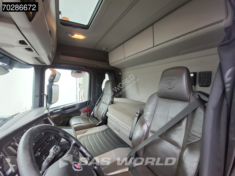 Camion Scania 500  8X4 15m3 Istrail Tipper...