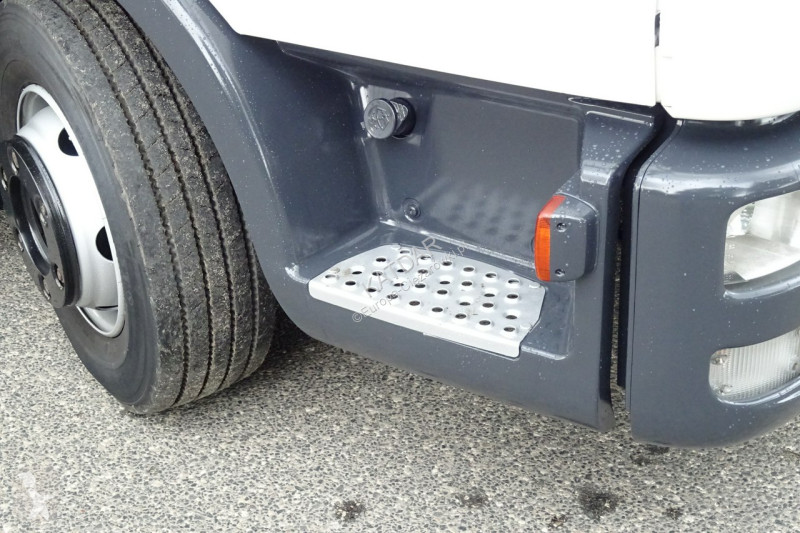 Camion MAN TGL12.220 Euro 5 kontener 19 palet...