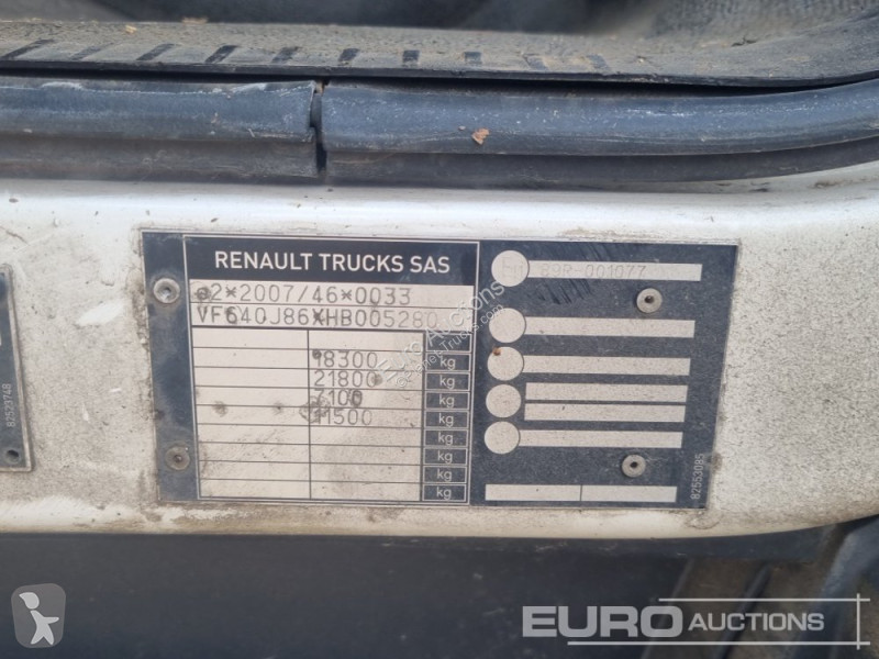 Camion Renault D18