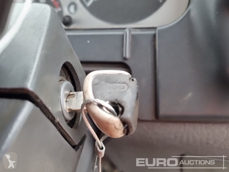 Camion Iveco 130E18