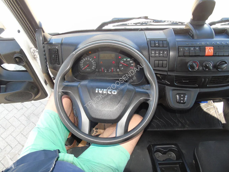 Camion Iveco 160E25 + HMF 1210K-RC + EURO 6