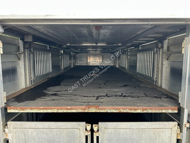Camion Scania 6x2 Topline / 3 Stock Animal...
