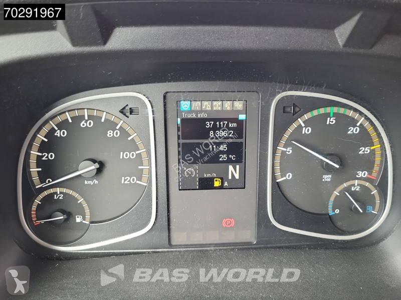 Kamion Mercedes 1221 4X2 1500kg Ladebordwand...