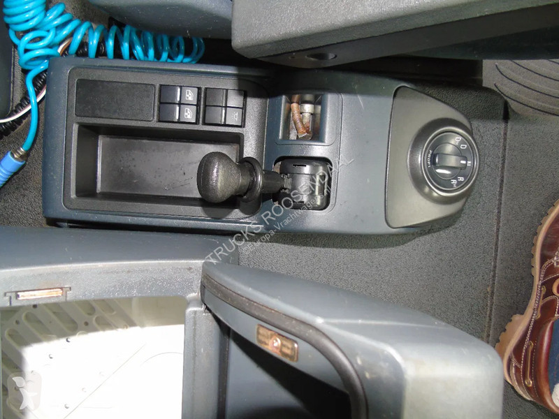 Kamion MAN 12.250 + EURO 6 + LIFT