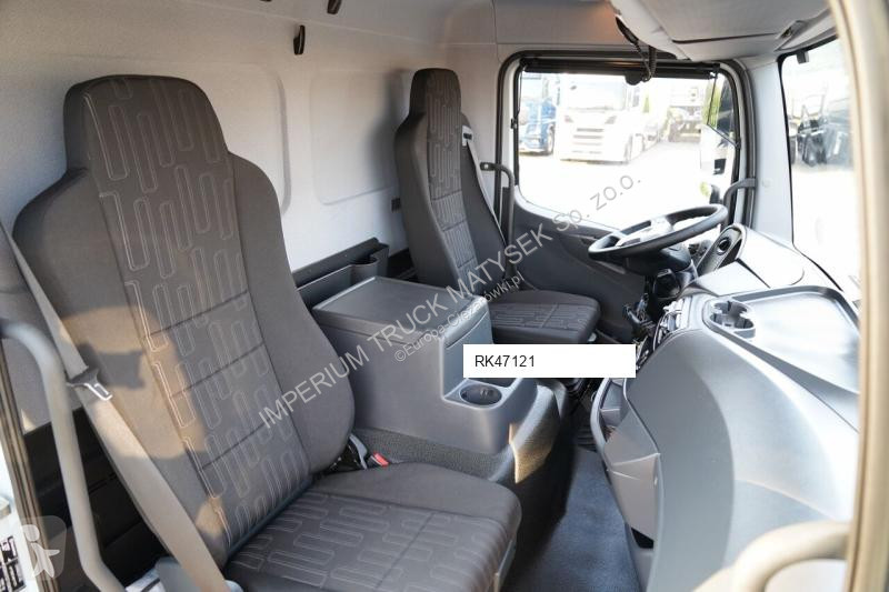 Camion Mercedes ATEGO 1521 / IZOTERMA /...