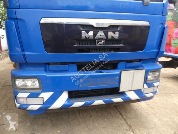 Camion MAN TGM