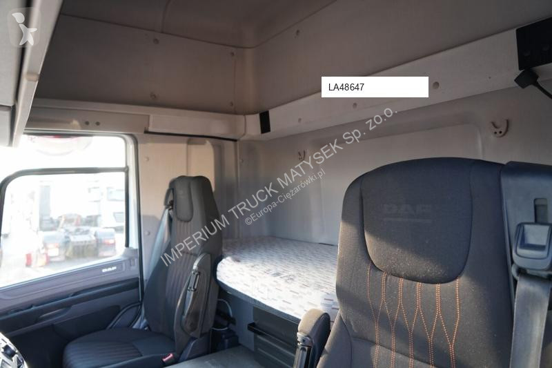 شاحنة مقطورة DAF CF 450